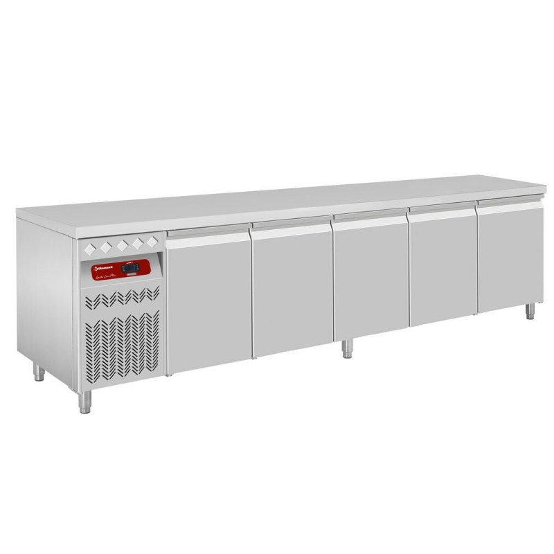 Table frigorifique ventilée, 5 portes GN 1/1, 700 Lit. groupe à gauche