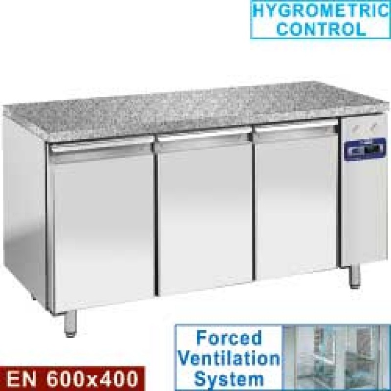 Table frig., vent.,3 portes EN 600x400 - Top en granit (Sans groupe)